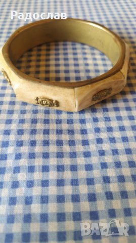 стара гривна от кокал, снимка 3 - Гривни - 42304335