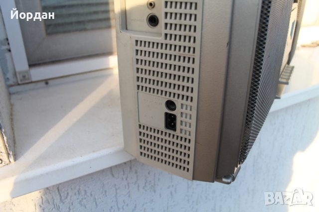 Радио касетофон ''Crown CSC 980 L'', снимка 12 - Радиокасетофони, транзистори - 44436003