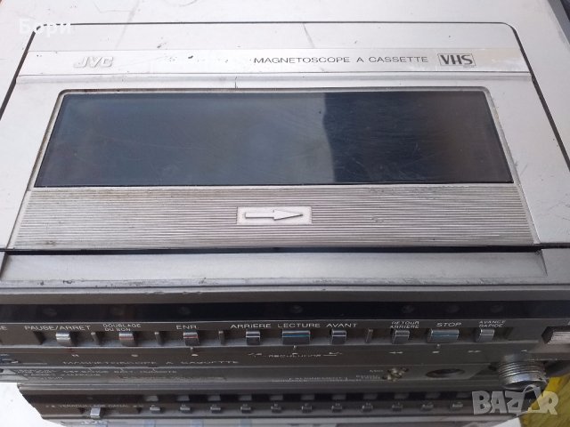 JVC Видео,тунер,адаптер, снимка 8 - Плейъри, домашно кино, прожектори - 32150739