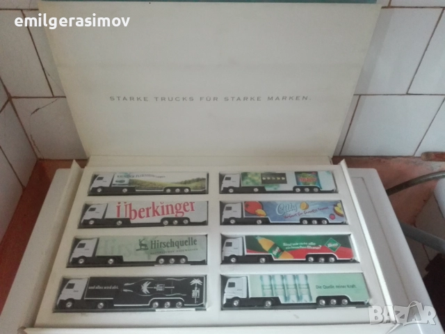 Играчки . Пластмасов влак и лот рекламни камиончета., снимка 7 - Коли, камиони, мотори, писти - 29684338