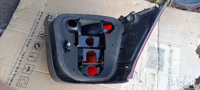 Десен стоп VW Golf IV, снимка 3 - Части - 56187164