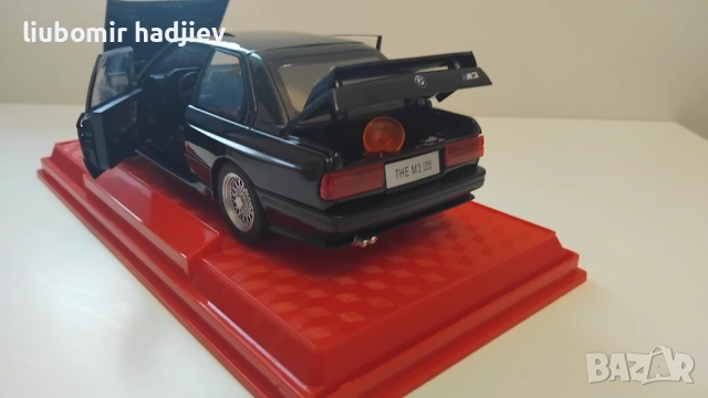Метална количка : BMW E30 M3, снимка 6 - Коли, камиони, мотори, писти - 54057670