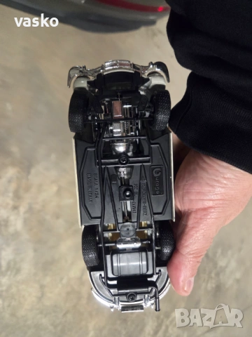 Burago Italy 1:24 Mercedes, снимка 9 - Колекции - 54217922