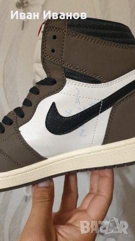оригинални маратонки  Jordan 1 High Travis Scott x Cactus Jack  номер 43 , снимка 9 - Маратонки - 42528257