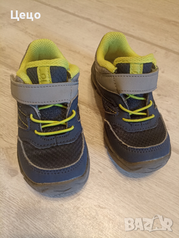 Детски маратонки с велкро за момче, 25 номер тъмно сини с електрикаво зелено