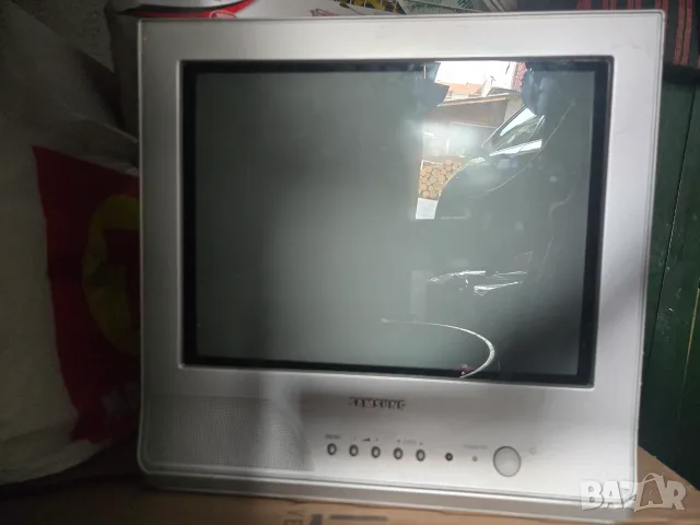 Продавам телевизор Самсунг