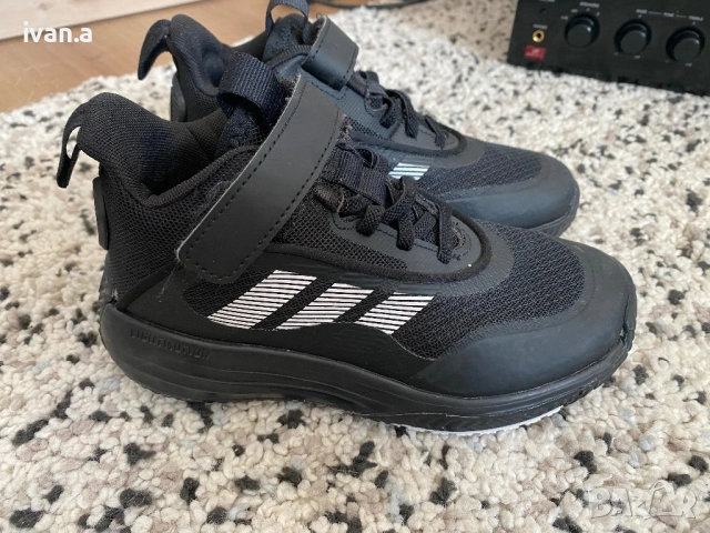 Детски маратонки Адидас 32 ном