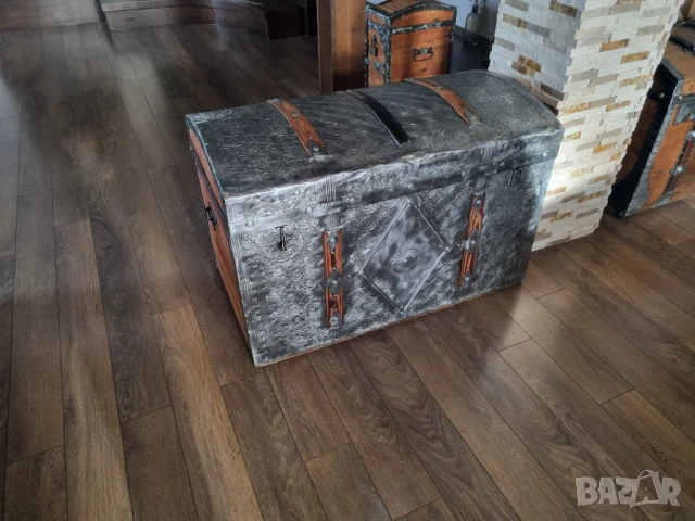 Стар дървен сандък/ракла/скрин, снимка 2 - Антикварни и старинни предмети - 49036862