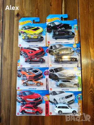 Лот от 8 броя Hot Wheels 