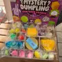 Адвент календар Squishy Bao играчки, 25 части, многоцветен, 2026, снимка 2