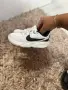 бели маратонки nike - 25 номер, снимка 1