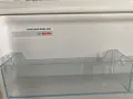 Хладилник за вграждане Bosch, снимка 9