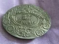 Метална маркова тока американска винтидж BevBuckle The  Beer buckle отлична 112х87х22мм, снимка 1