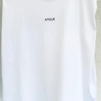 Бутикова тениска/топ с подплънки BY CLARA PARIS, снимка 2 - Тениски - 37590373