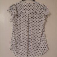 Нова - 55% H&M блуза 38 М размер бяла на точки, снимка 2 - Ризи - 36993135