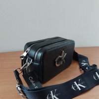 Calvin klein дамска чанта през рамо код 61, снимка 4 - Чанти - 38144397