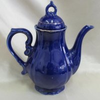 Порцеланов Чайник маркиран с позлата, снимка 7 - Антикварни и старинни предмети - 42267653
