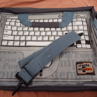 Нова чанта за лаптоп с принт клавиатура , снимка 1 - Лаптоп аксесоари - 44700567
