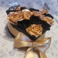 Вечни рози - подарък за всеки, снимка 16 - Ръчно изработени сувенири - 41993785