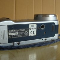Sony DSCP51 Cyber-shot 2MP цифров фотоапарат с 2x оптично увеличение, снимка 6 - Фотоапарати - 44479279