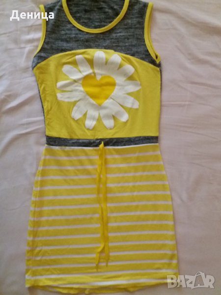 Спортна рокличка с цвете, снимка 1