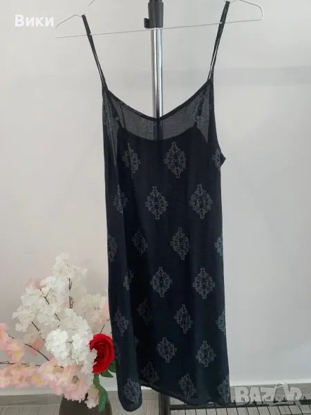 Рокля в размер М-L, снимка 1