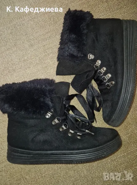 Дамски велурени боти, снимка 1