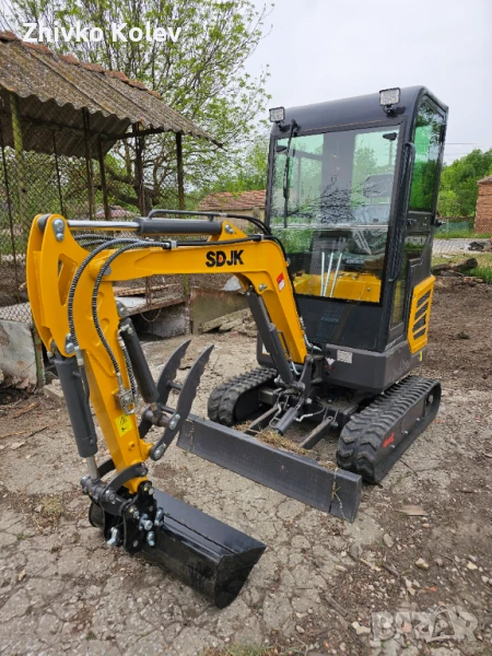 Услуги с мини багер и самосвал с кран, снимка 1