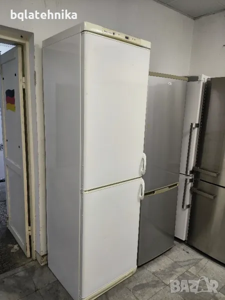 много здрав хладилник с фризер, снимка 1