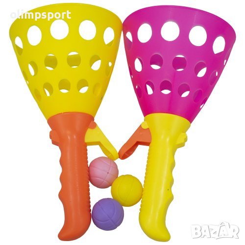Спортен комплект две чашки с три топчета . Интересна, занимателна, състезателна игра. , снимка 1