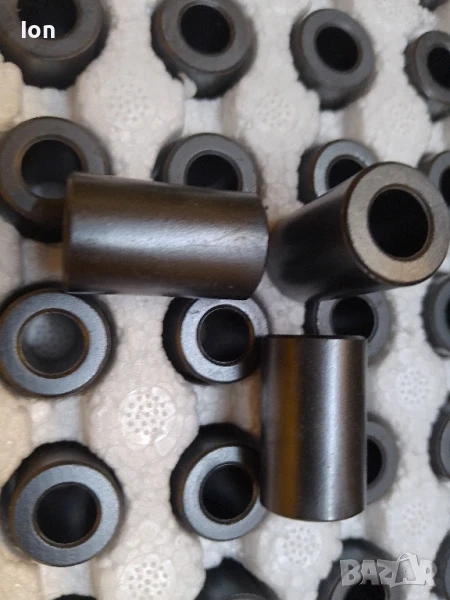 Цилиндрични ферити 18х10х28мм за електромагнитни смущения, снимка 1