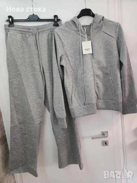 Дамски комплекти, снимка 1