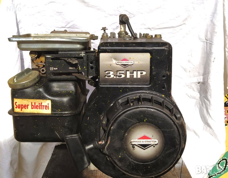 Четиритактов бензинов двигател Briggs &Stratton  3,5ps, снимка 1