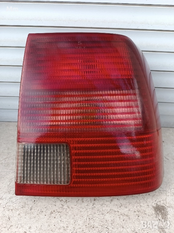 десен стоп от пасат б5, снимка 1