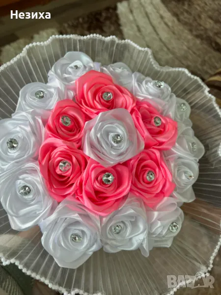 Букети от сатенени рози , снимка 1
