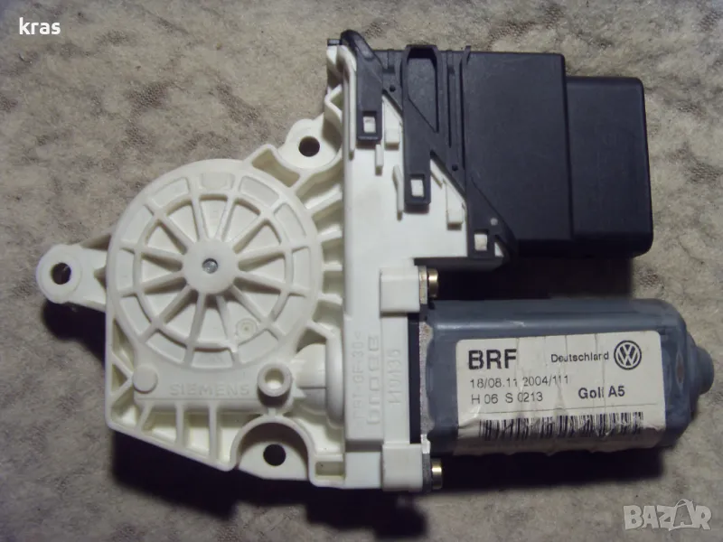 Стъклоповдигач задна лява 1К0 959 703 С и др. части за Голф 5, снимка 1