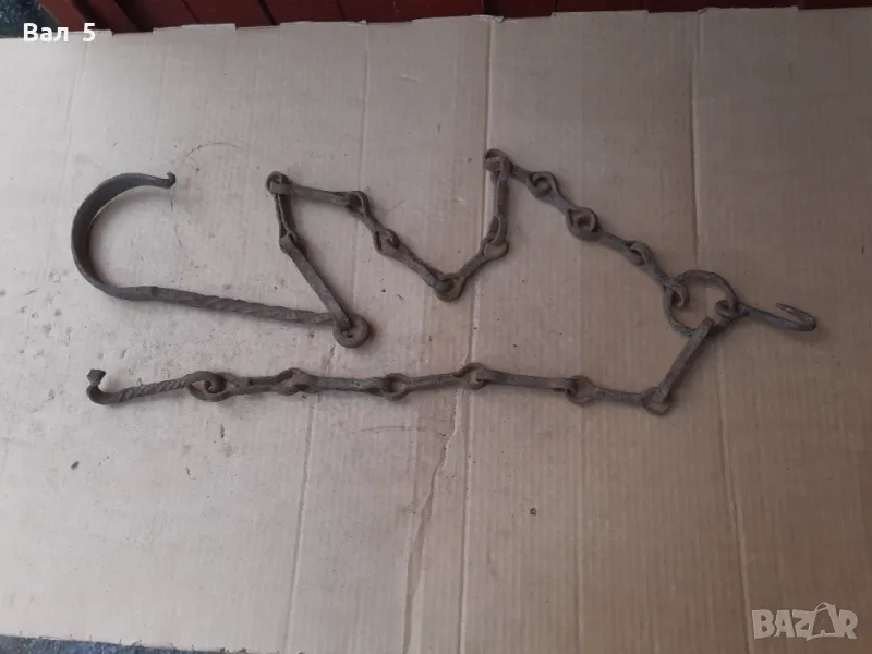 Стара верига за огнище от ковано желязо , здрава, снимка 1