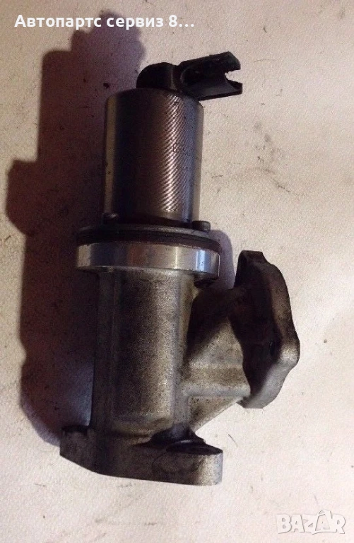 Оригинален EGR клапан за KIA Carens 2.0 CRDi (2008) 2841027410, снимка 1