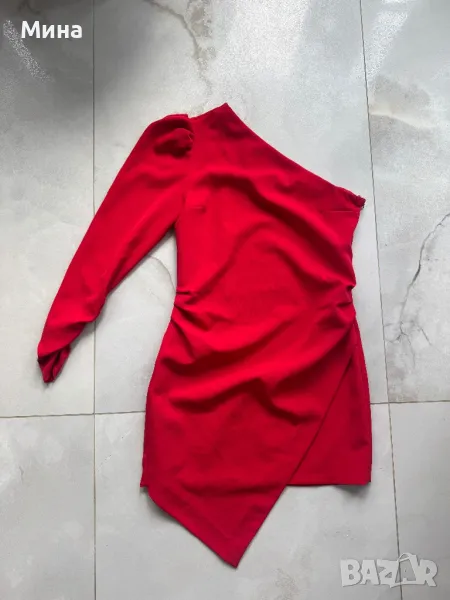 Дамска червена рокля с едно рамо, снимка 1
