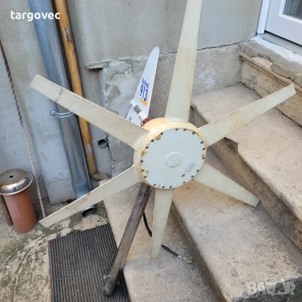 ветрогенератор Рутланд, снимка 1