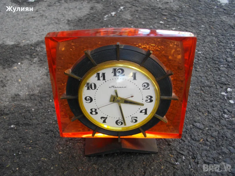 КОЛЕКЦИОНЕРСКИ НАСТОЛЕН СЕДМИЧЕН ЧАСОВНИК МЪЛНИЯ МОЛНИЯ , снимка 1