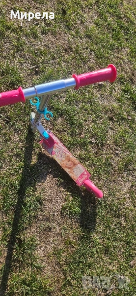 Детска тротинетка Barbie , снимка 1