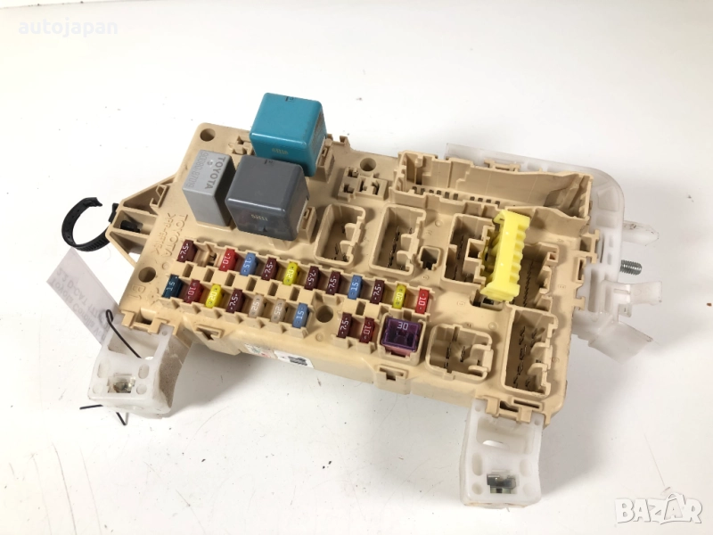 Бушониера Toyota Corolla Verso 2.2 D-CAT 177кс 2007г  , снимка 1