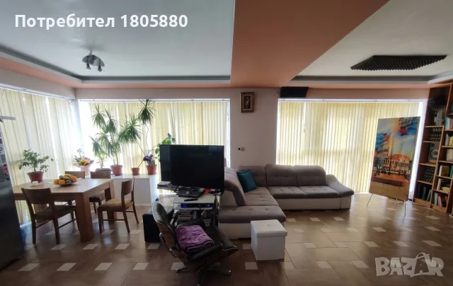 Двуетажна тухлена къща, 185 м² (200 м² с изба), с. Граф Игнатиево, Пловдивско — €270,000, снимка 6 - Къщи - 55876948
