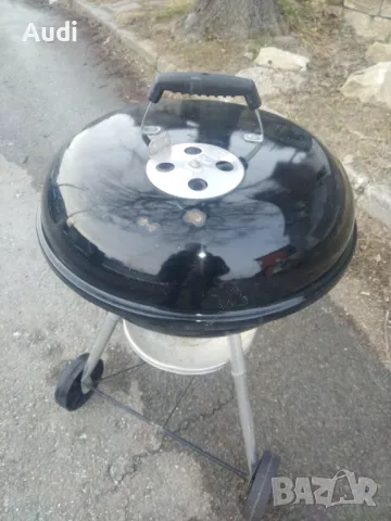 Барбекю WEBER  за класическо готвене на дървени въглища Можете да печете и опушвате, месо, риба, зел, снимка 8 - Барбекюта - 49303801