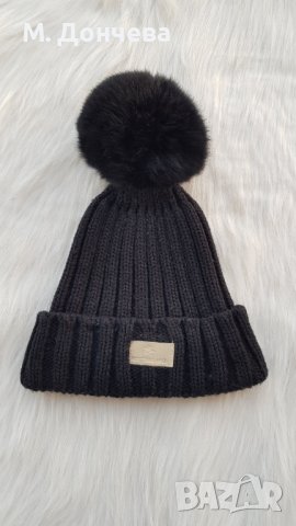 Зимна шапка с естествен пух, снимка 3 - Шапки - 42804124