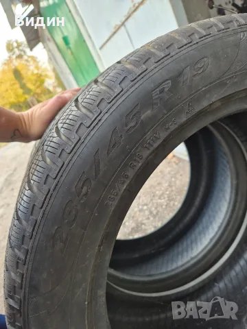 2 броя Pirelli 285 45 19, снимка 2 - Гуми и джанти - 56446827