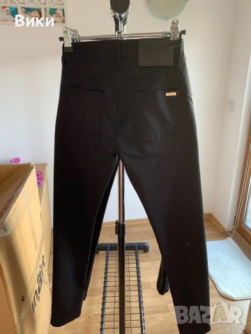 Черен дамски панталон moschino, снимка 4 - Панталони - 39601165