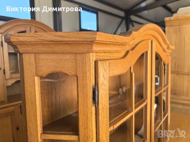 Стенна витрина , снимка 2 - Секции и витрини - 49611164