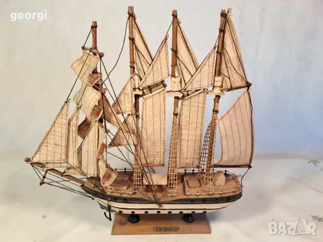декоративно дървено корабче ветроход 8/4